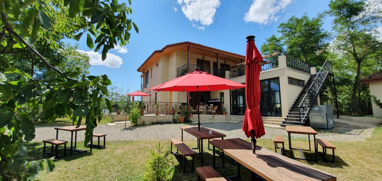 Lost Ridge Inn, Brewery & Ranch Sighnaghi Ngoại thất bức ảnh